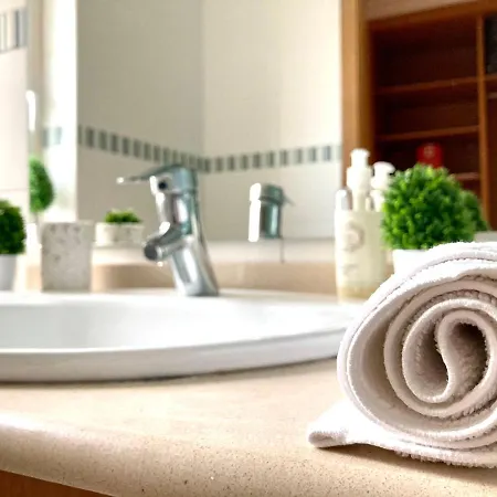 Suite Like Sweet-Refugio Tranquilo ホームステイ